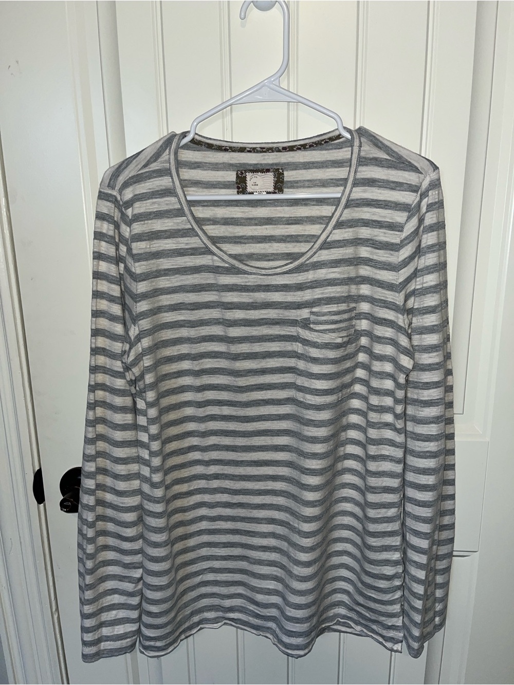 Anthropologie 9-H15 STCL Gray White Striped Pocket Tee Long Sleeve XL